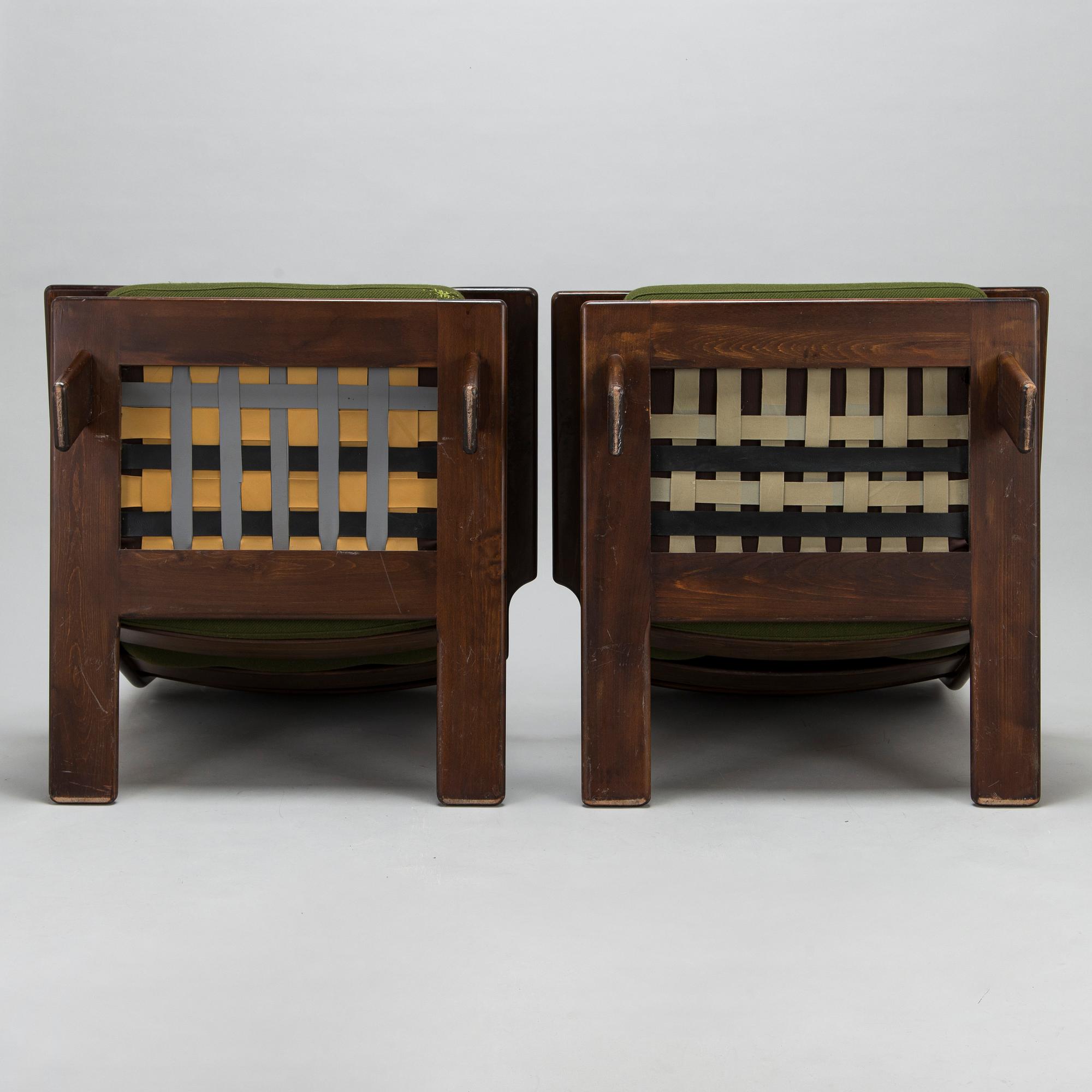 Esko Pajamies, fåtöljer, ett par "Pele", tillverkare Lepofinn 1970-tal.