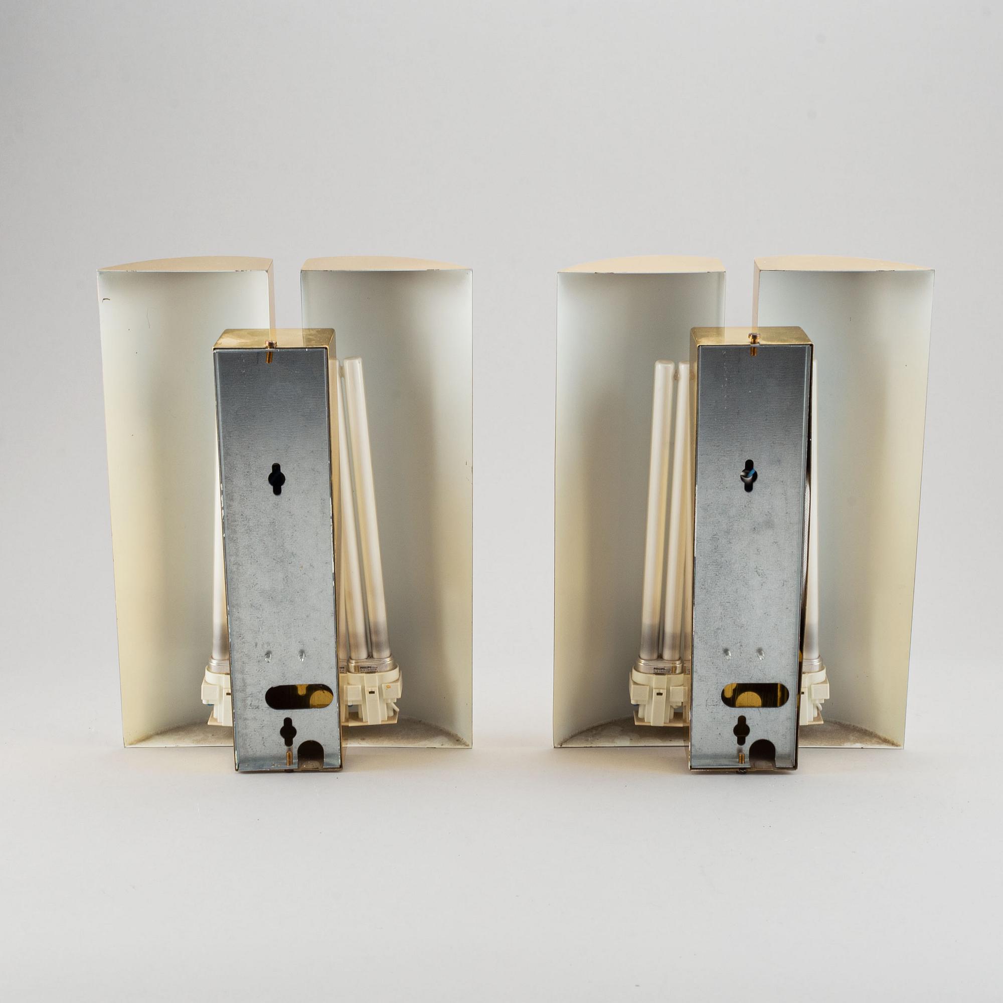 A pair of wall lights, Fagerhult, second half of 1900's.