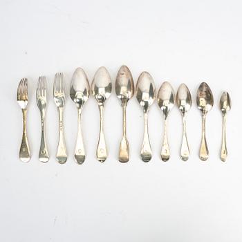 Bestick 17 dlr silver 1768-1865 oiika smeder.