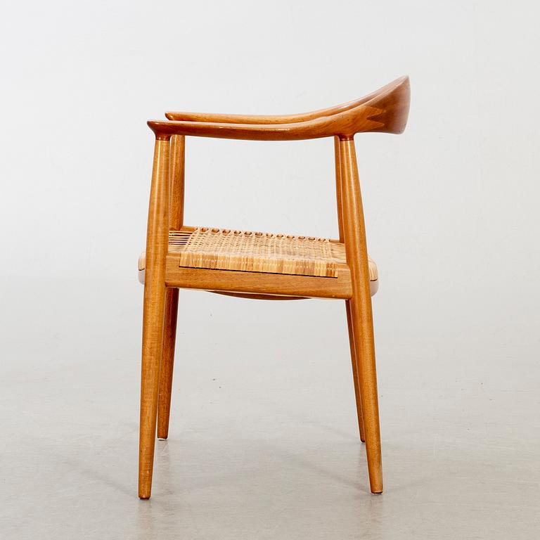 HANS J WEGNER, Karmstol, "The Chair" för Johannes Hansen, Danmark, 1950-tal.