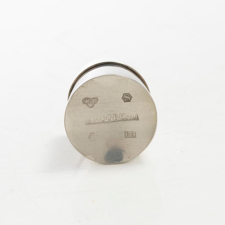 Sven-Erik Högberg, a silver pill box, Gothenburg, 1967.