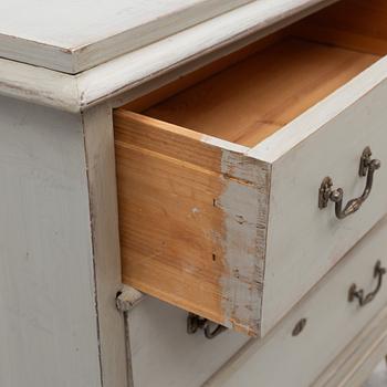 A chest of drawers, around 1900.