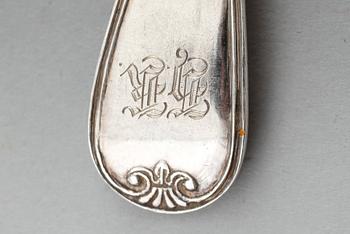 DESSERTSKEDAR, 12 st, silver, Emanuel Holmberg, Karlskrona 1840/50-tal. Vikt ca 248 g.