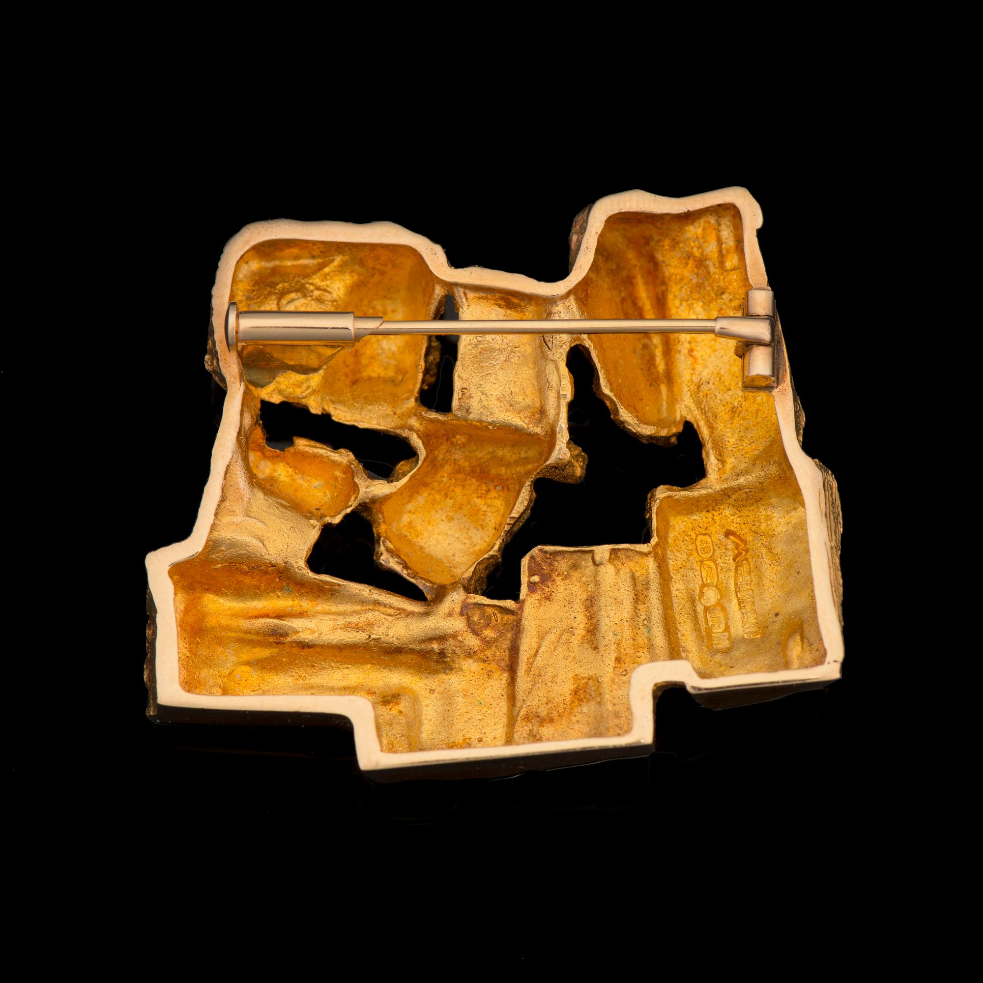A BJÖRN WECKSTRÖM BROOCH, "Driftwood", 14K gold. Lapponia 1971.