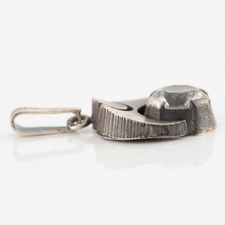 Karl Laine, ring, hänge samt armband, silver med bergkristall.