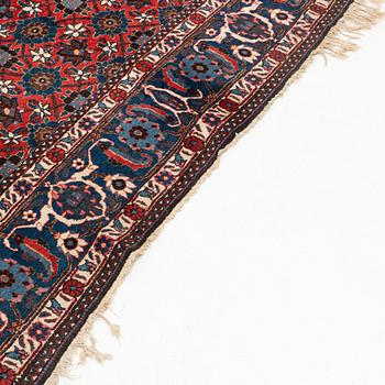 A semi-antique Veramin carpet, ca 315 x 201 cm.