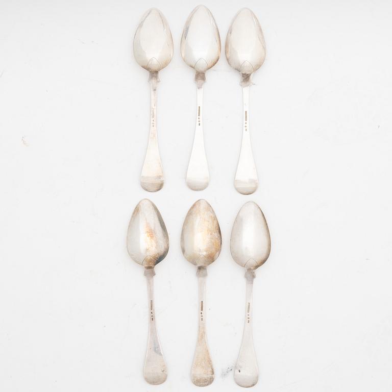 Olaus Andersson, matskedar, 6 st, silver, modell "Gammal fransk", Halmstad 1901-1902.