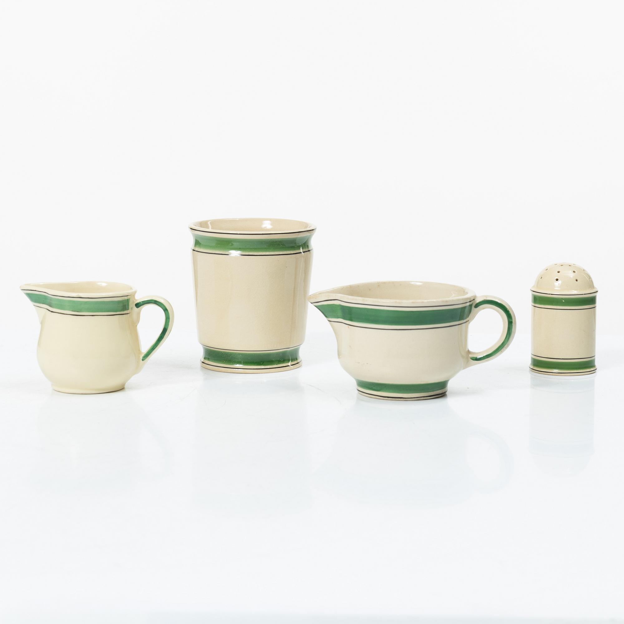 Wilhelm Kåge, An extensive "Bandarillo" dinner service, 86 pcs, Gustavsberg, in production 1933-1952.