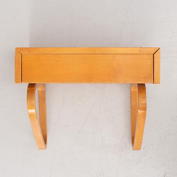 Alvar Aalto, a model 114 console/shelf, O.Y. Huonekalu- ja Rakennustyötehdas A.B. Finland, mid 20th century.