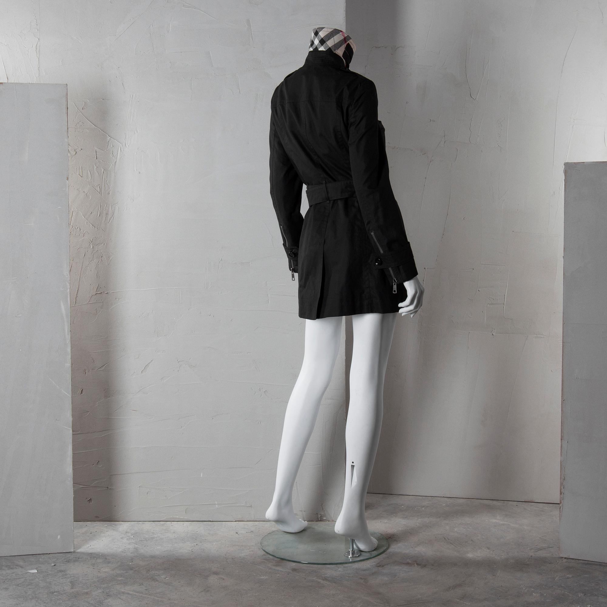 KAPPA, Burberry, storlek 36.