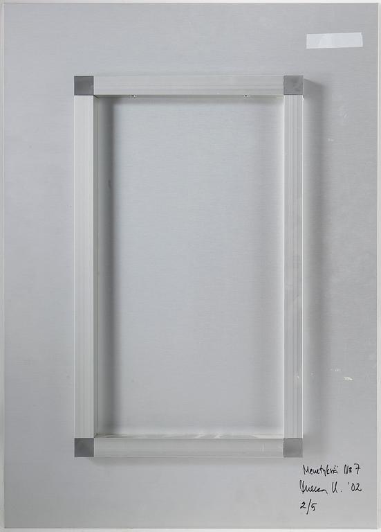 ONERVA UTRIAINEN, C-print monterad på aluminium, a tergo signerad, numrerad 2/5 och daterad -02.