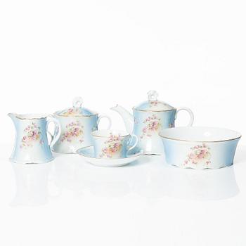 A Russian Gardner coffee service, 19th century.