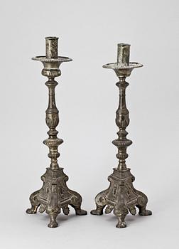 LJUSSTAKAR, tenn, ett par, Barockstil, 1800/1900-tal.