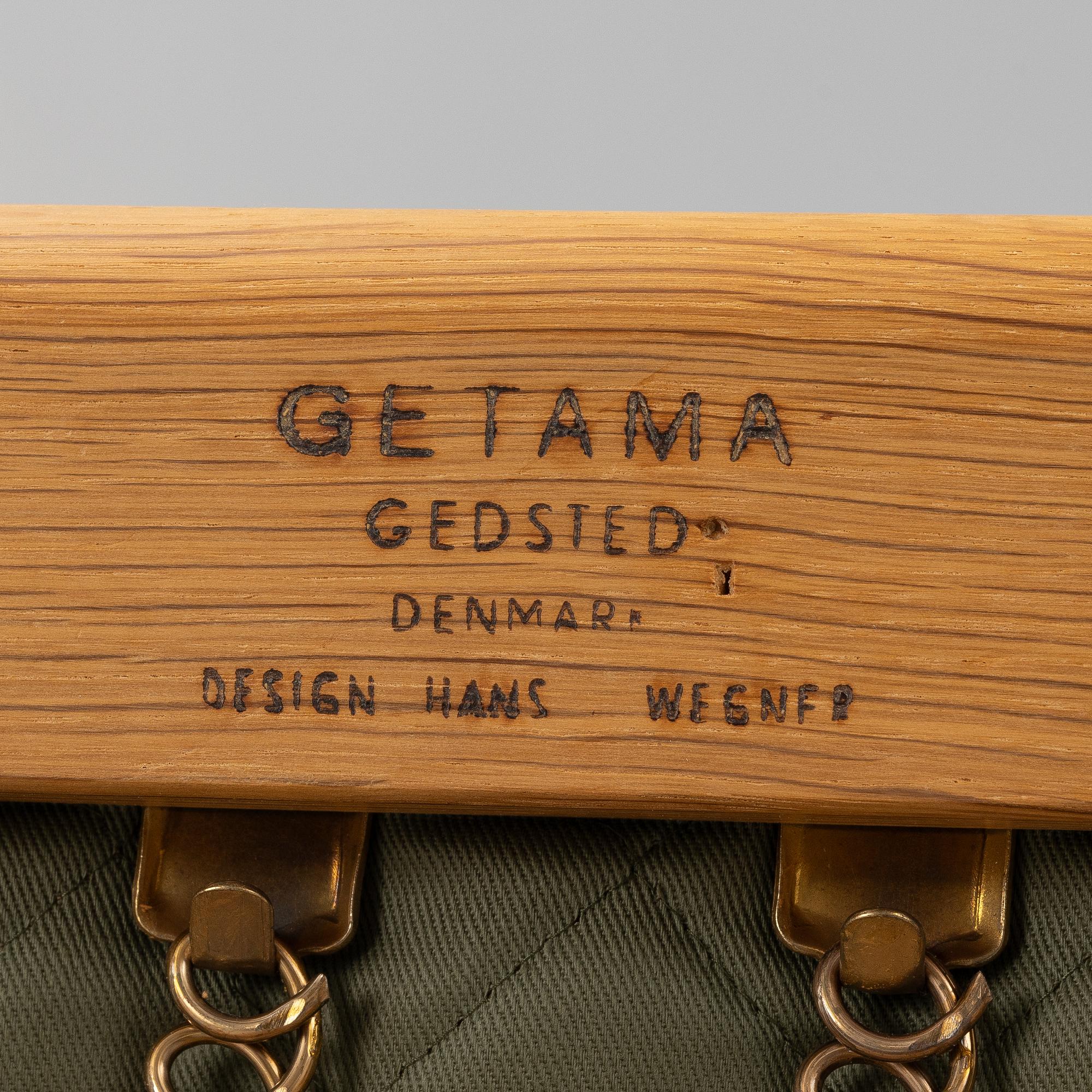 Hans J. Wegner, fåtölj med fotpall, "GE-290" Getama Gedsted, Danmark.