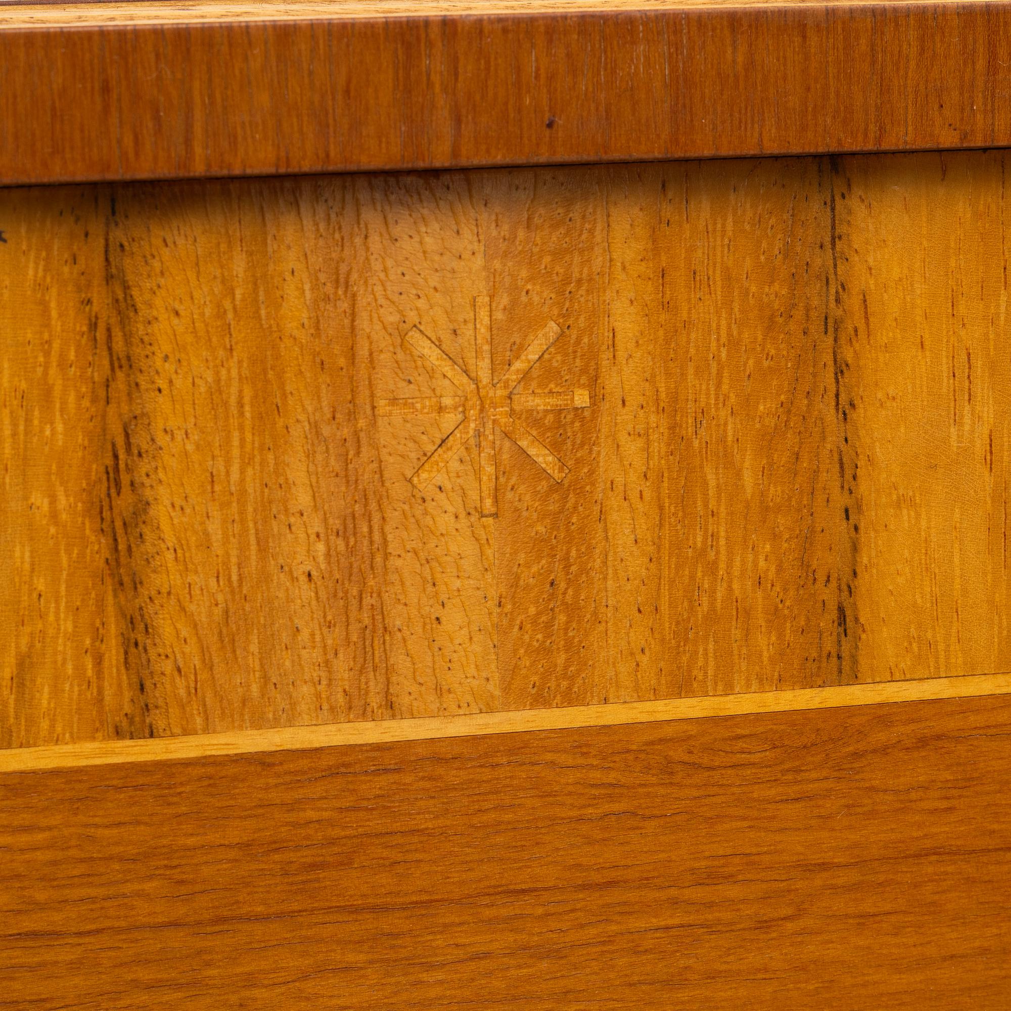 Cabinet, Reiners Möbelfabrik, Mjölby 1930s.