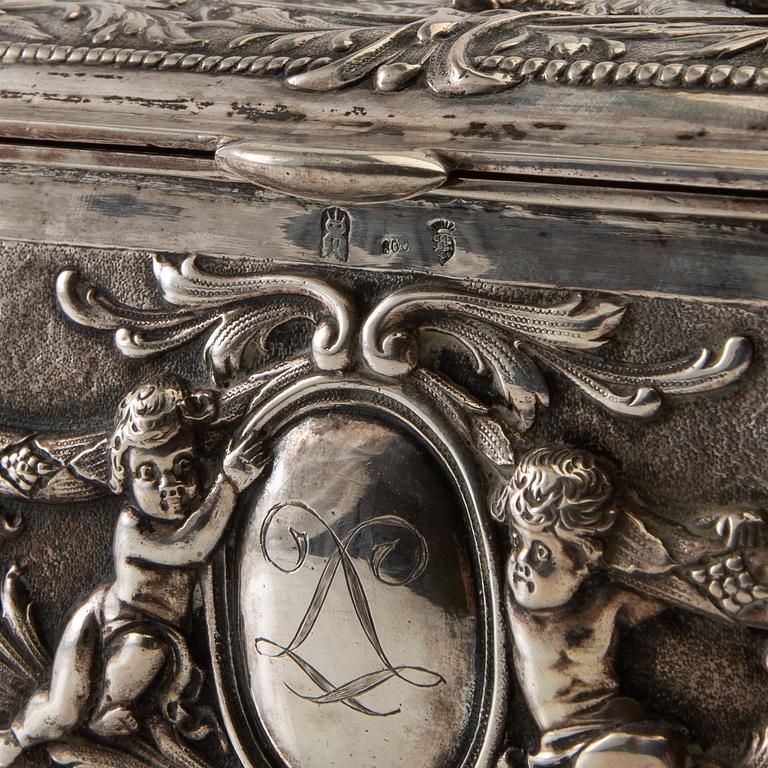 Box, silver circa 1900 Baroque style.