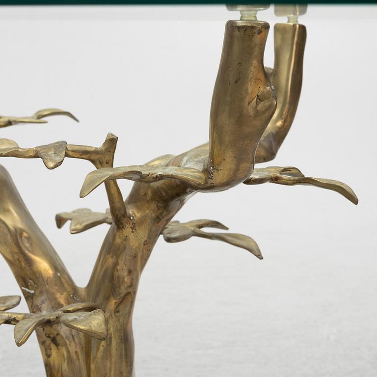 A glass coffee table, second half of the 20th century.