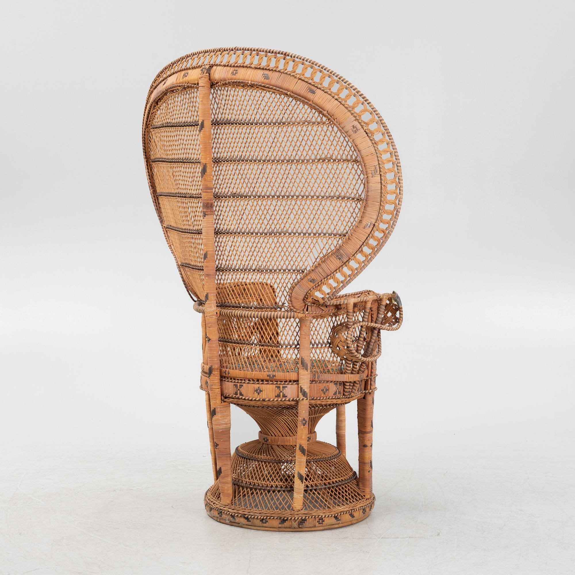 A peacock rattan chair, 20th Century.