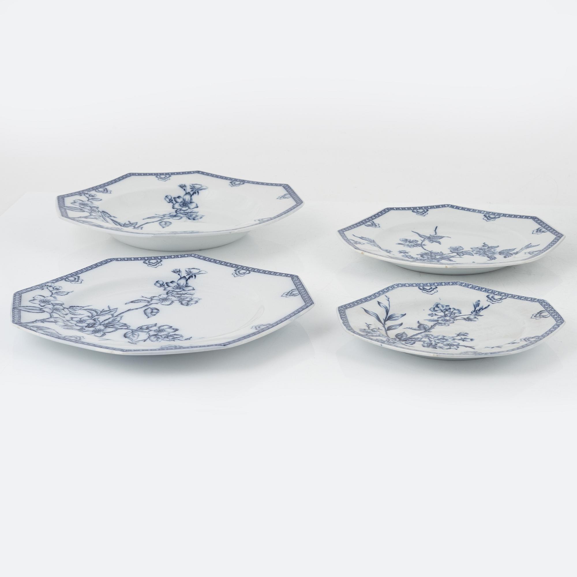 Matservis, 47 delar, flintgods, "Pomona", Rörstrand, sent 1800-tal.