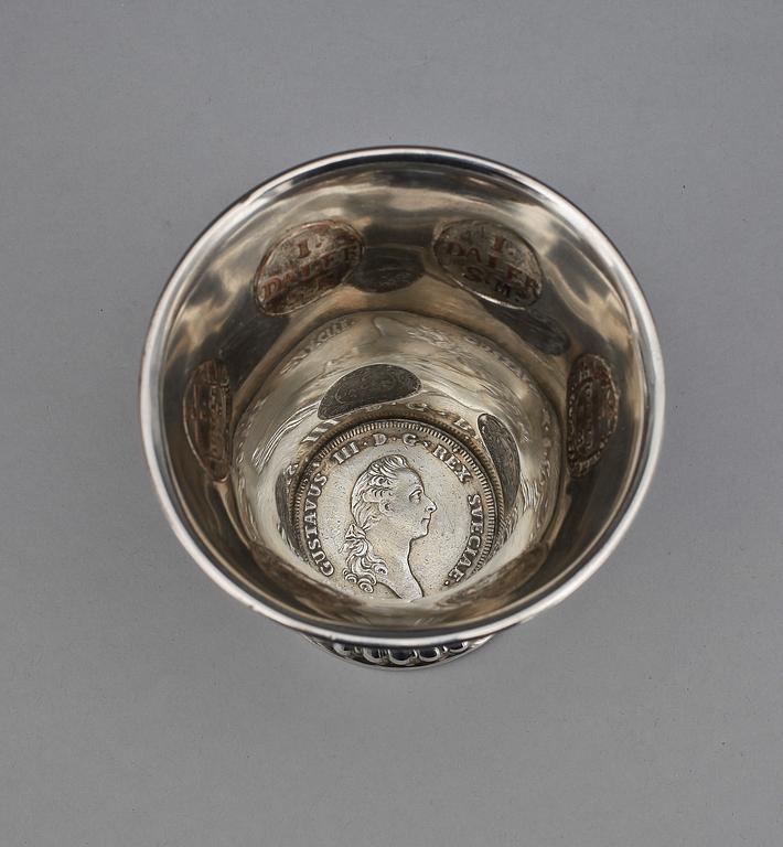 BÄGARE, silver. Sthlm 1898. Vikt ca 163g.