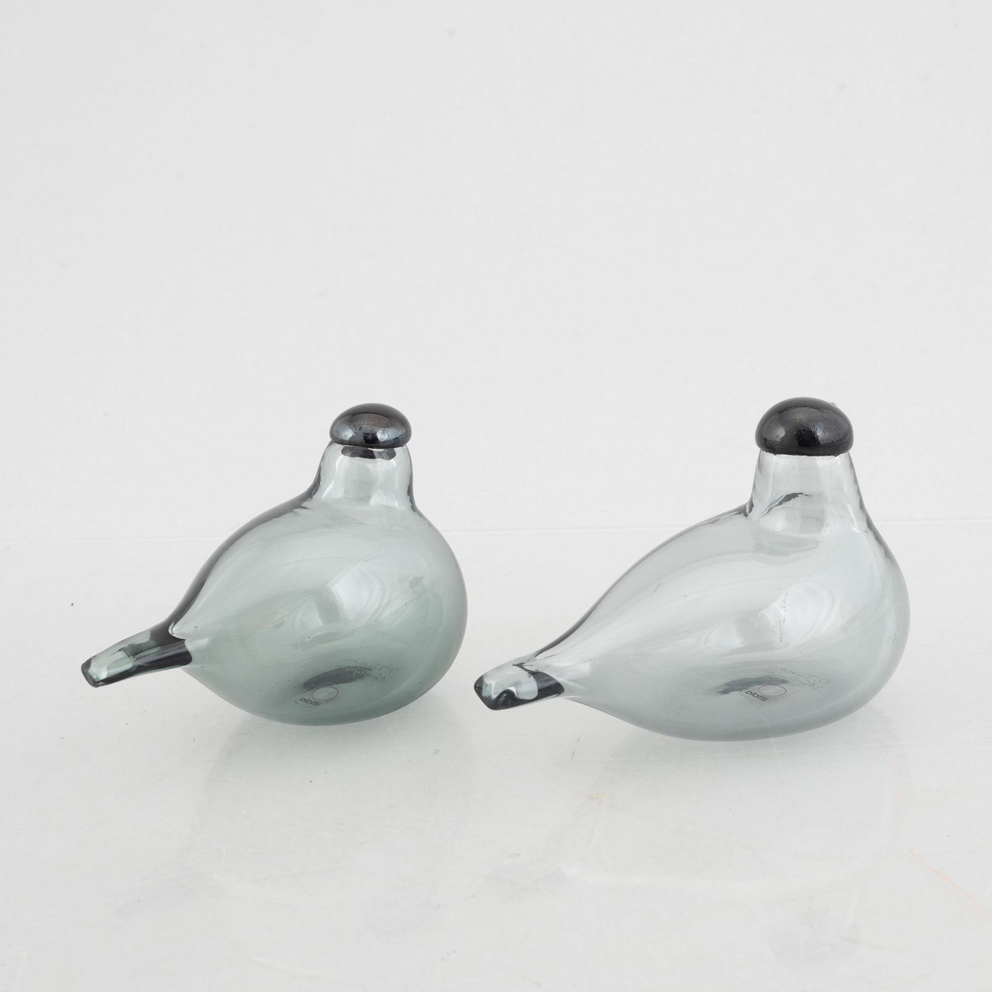 Oiva Toikka, two 'Tiltti' (Chiffchaff) glass birds, Nuutajärvi, Finland.