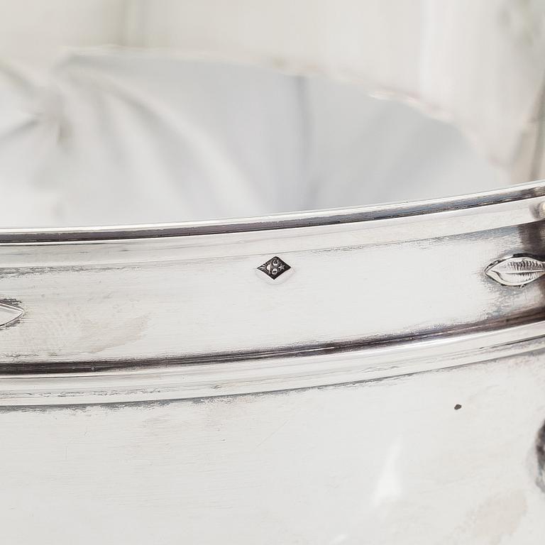 Olier & Caron, an Empire style silver bowl, Paris, France 1910-36.