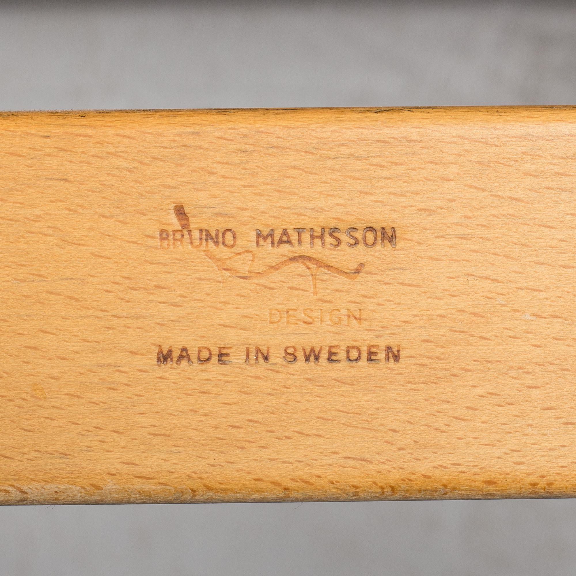 BRUNO MATHSSON, fåtöljer, tre st, "Eva", Firma Karl Mathsson, Värnamo, 1968.