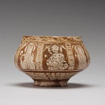 SKÅL, lergods med lysterdekor, höjd ca 10,5 cm, Persien/Iran 1100-1200-tal.