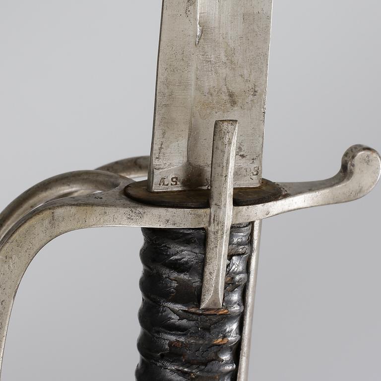 MANSKAPSSABEL, m/1825. Svensk, för kavalleri.