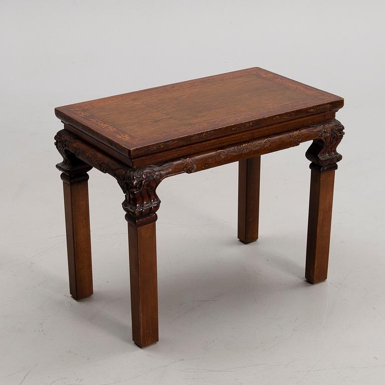 A CHINESE SIDETABLE, 19th century.