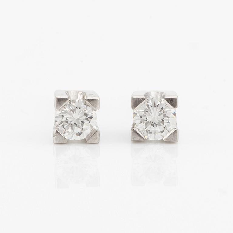 Earrings, one pair, white gold with brilliant-cut diamonds.