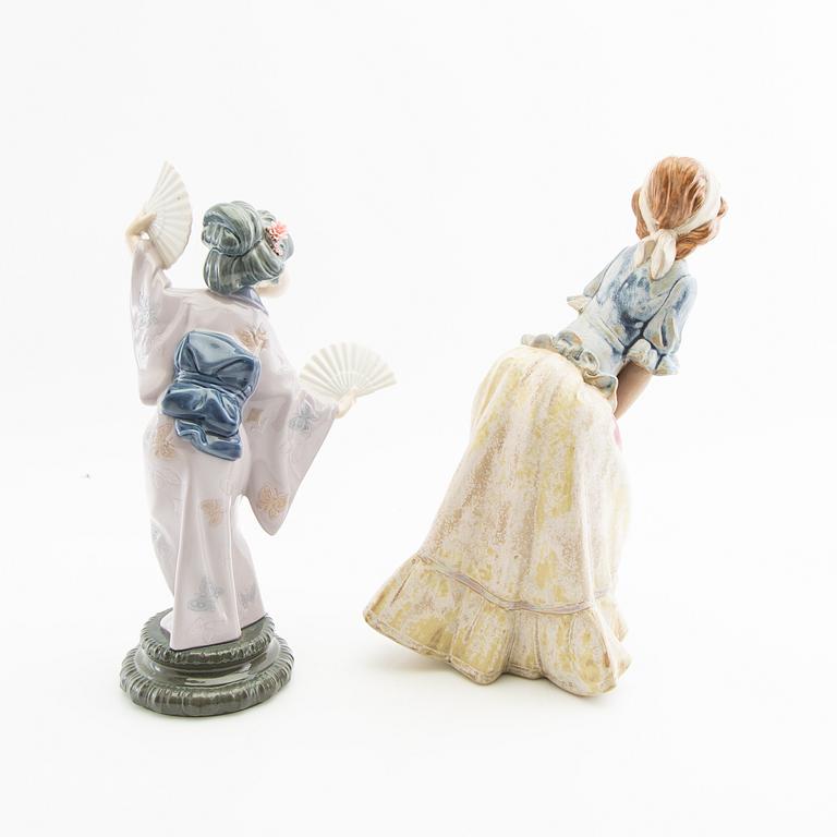 Figures, 2 pcs, glazed porcelain, Lladró Spain 1970s.