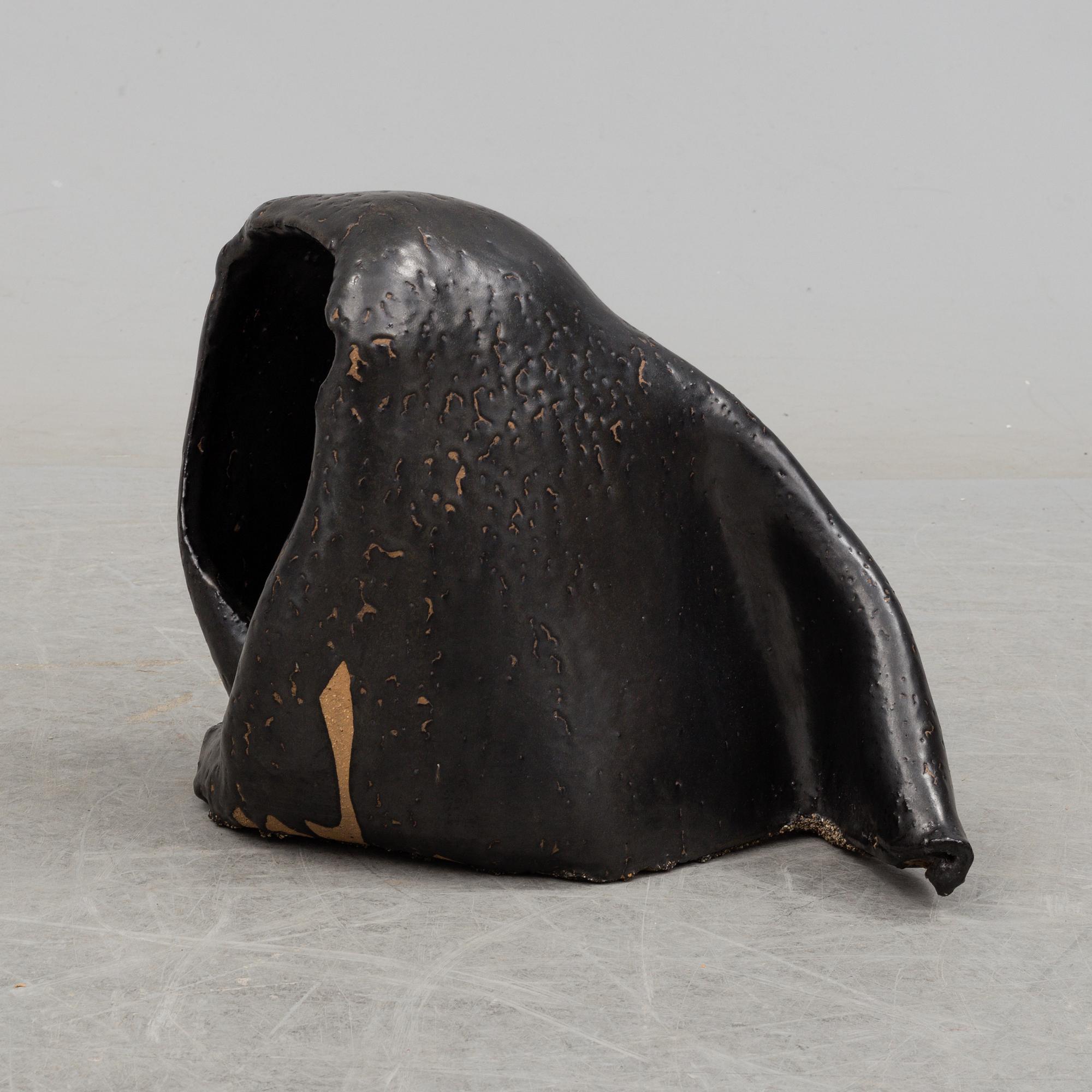 A Hertha Hillfon glazed ceramic sculpture of a head-scarf, Sweden.