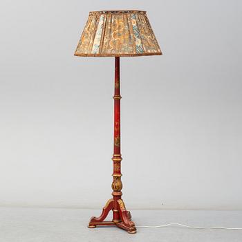 GOLVLAMPA, 1900-talets första hälft.