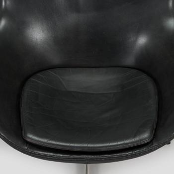 Arne Jacobsen, fåtölj, "Ägget", Fritz Hansen, Danmark, omkring 1960.