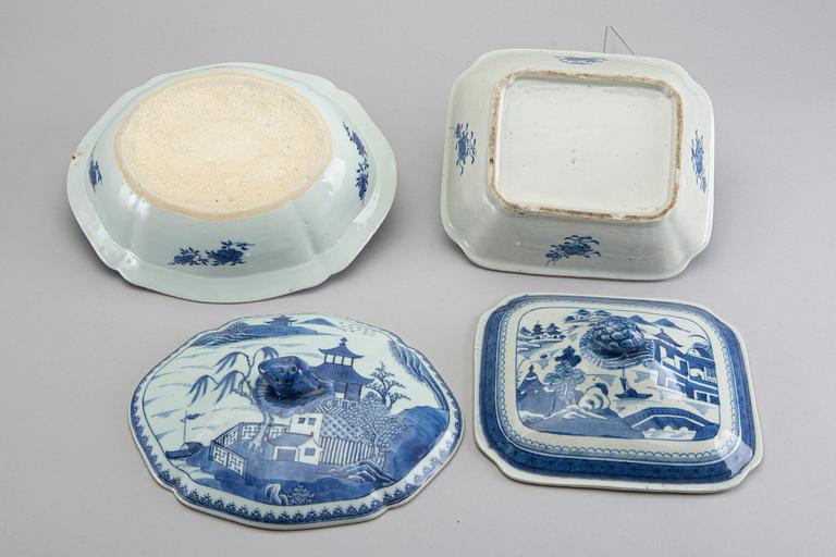 KINAPORSLIN, 5 delar, Kina, Jiaqing (1796-1820).