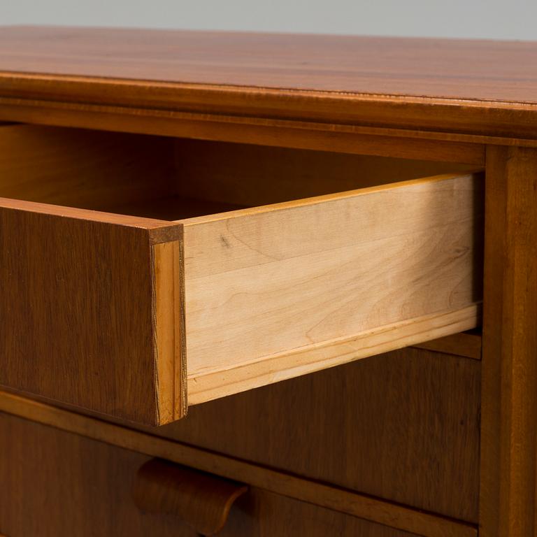 SIDEBOARD, teak, 1950 / 60-tal.