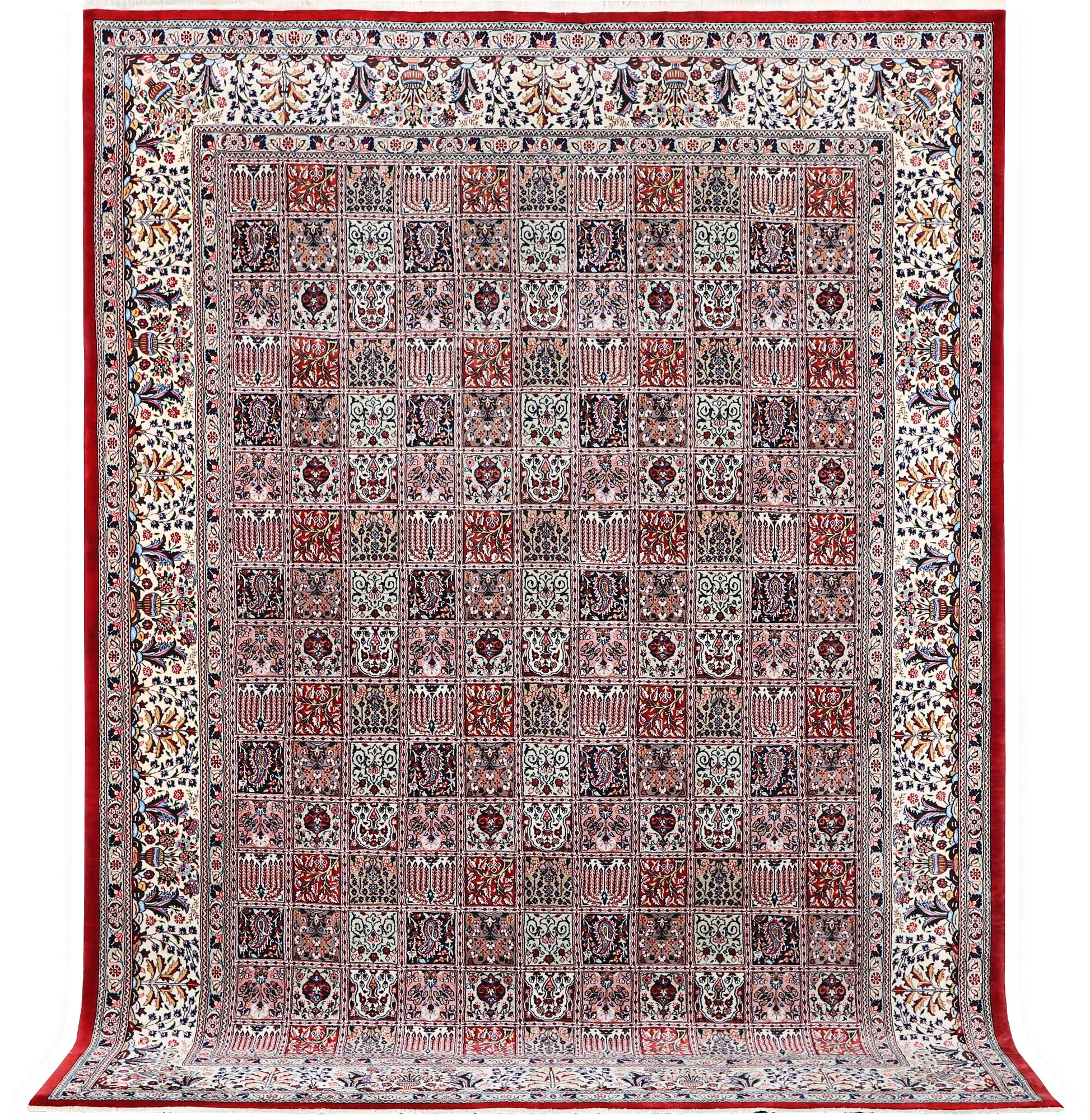 A carpet, Qum corck wool, ca. 346 x 251 cm.