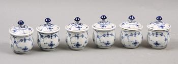 CREMEKOPPAR, 6 st, porslin, Royal Copenhagen.