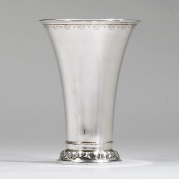 BÄGARE, silver, GAB, Stockholm 1935. Tot. vikt ca 345 g.