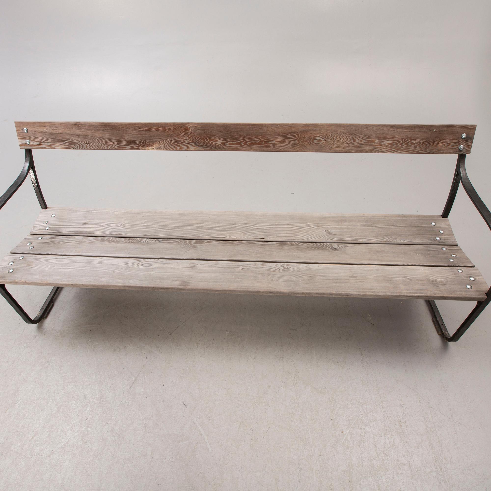 Garden sofa, Näfveqvarn's factory, mid-20th century.