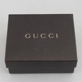 Gucci, wallet.