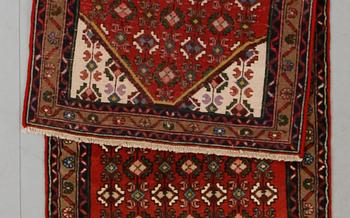 MATTA, Kurd, ca 282 x 79 cm.