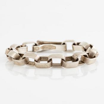 Sven-Erik Högberg, arm bracelet and collar, silver.