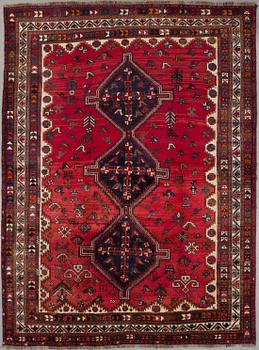 MATTA, old, Shiraz, ca 295 x 216 cm.