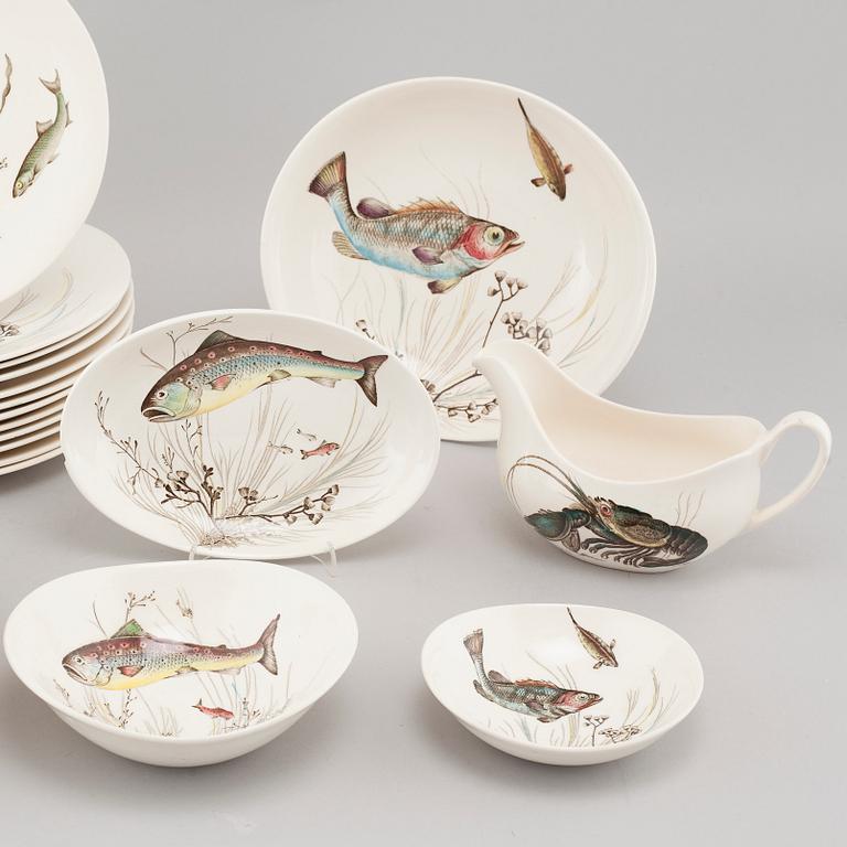 18 dinner plates called "Fish", Design No 2, by Johnson Bros, England, late 20th century.