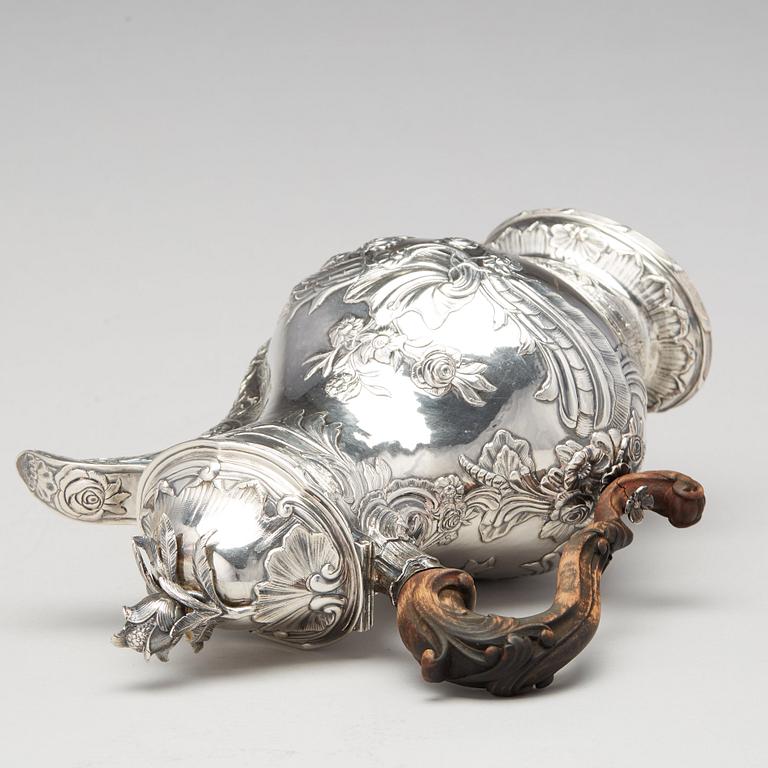 Carl Fahlberg, kaffekanna, silver, Uppsala 1773. Rokoko.