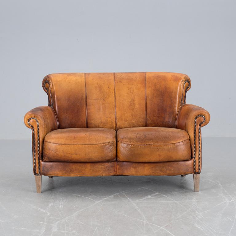 SOFFA, engelsk stil, 1900-talets slut.
