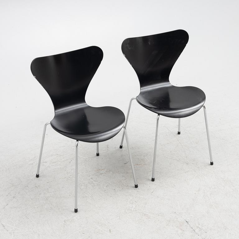 Arne Jacobsen, 6 'Serie 7' chairs, Fritz Hansen 20th century.