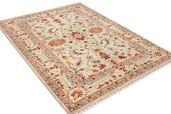 A Ziegler Ariana carpet, c. 290 x 291 cm.